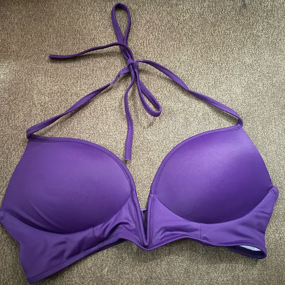 PINK Victoria’s Secret swim top